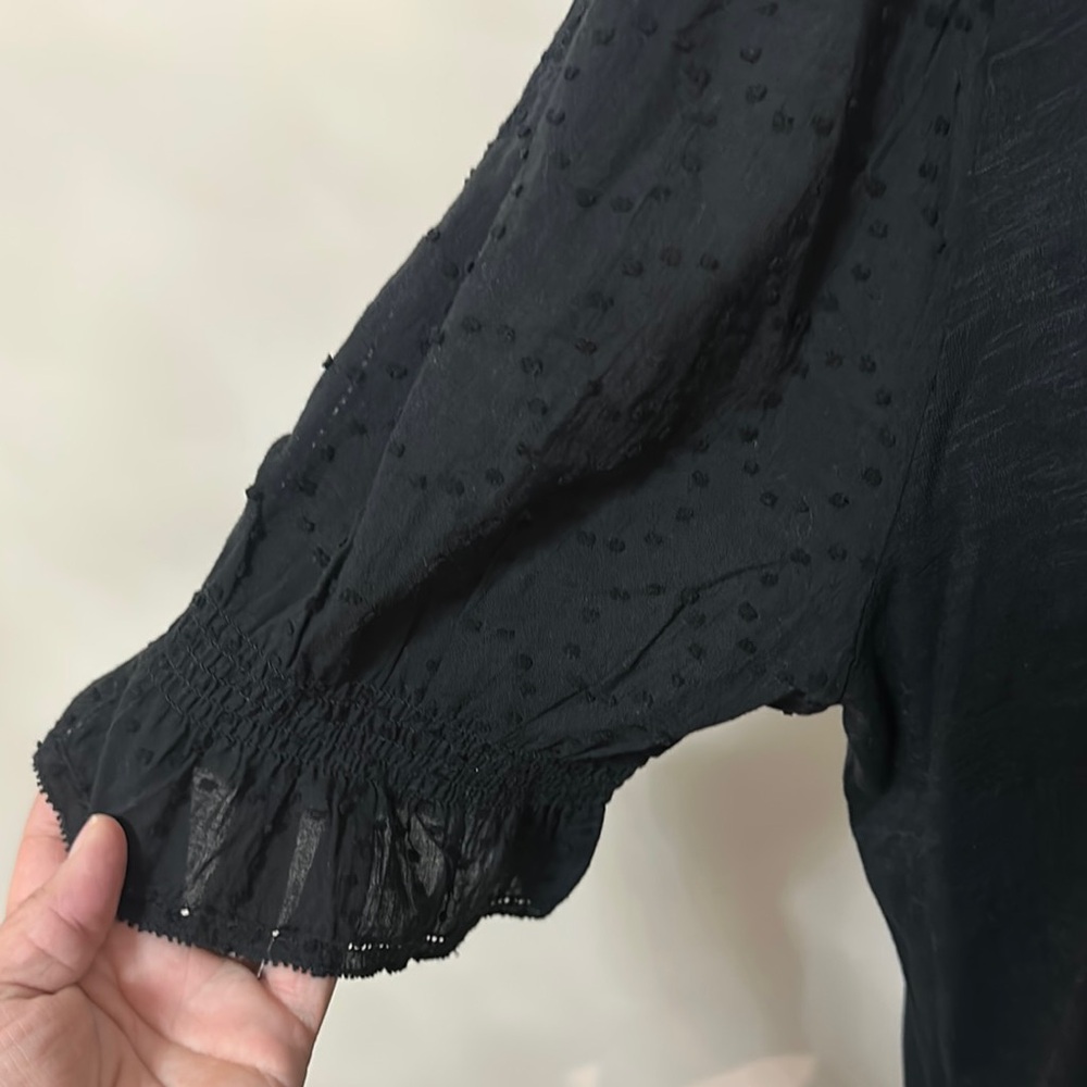 Design History Black Puff Sleeve Ruffled Blouse - Picture 2 of 6